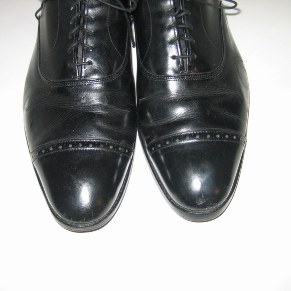 ALLEN EDMONDS Fifth Ave. Black Captoe Oxfords,13 B